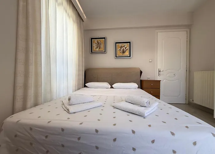 Anna's Seaside - In Front Of The *