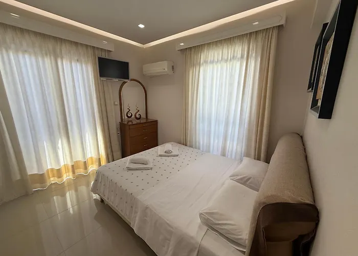 Anna's Seaside - In Front Of The Κως Πόλη