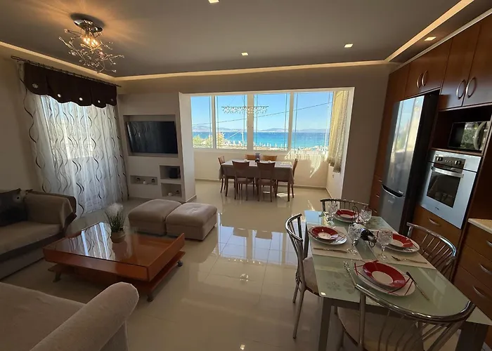 Anna's Seaside - In Front Of The